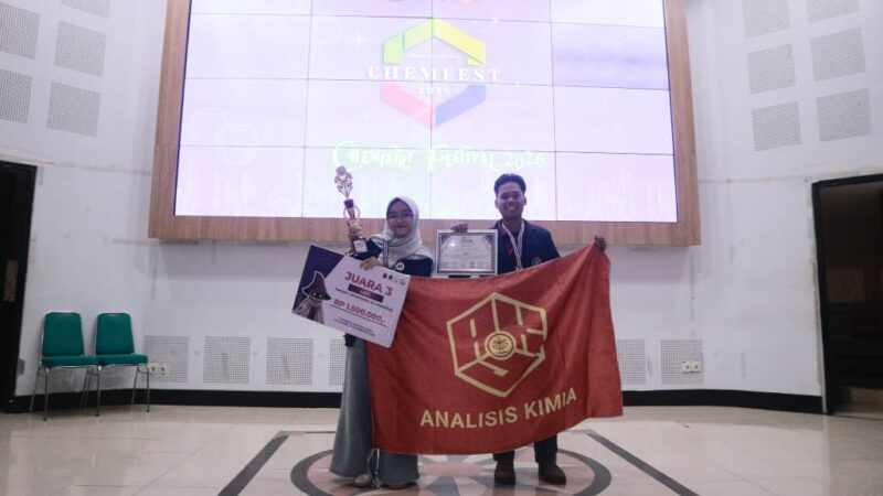 Inovasi Green Chemistry Antar Tim Muhammad Faras Raih Trofi Nasional di Chemistry Festival 2026
