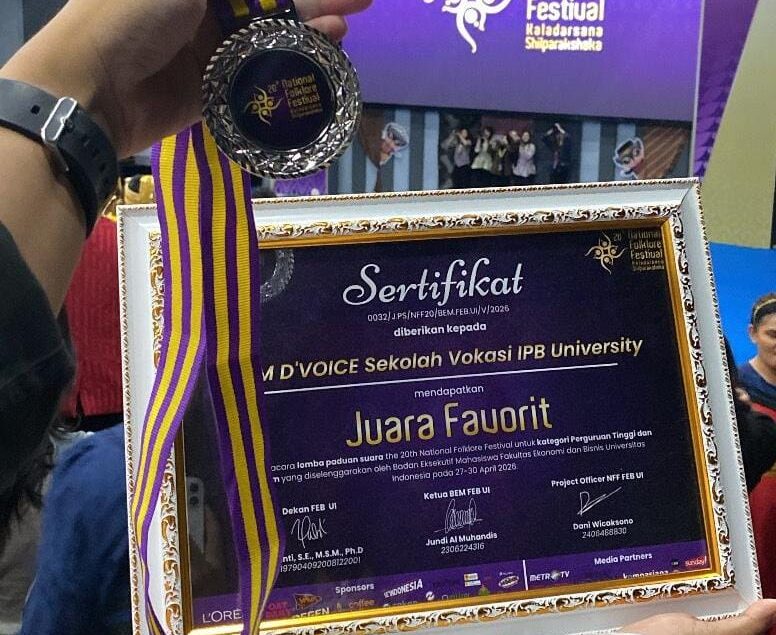Read more about the article Langkah Awal Gemilang: PSM D’Voice Sekolah Vokasi IPB Amankan Silver Medal dan Juara Favorit di The 20th NFF 2026
